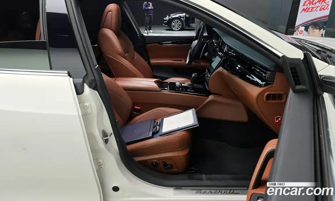 Maserati Quattroporte 2017 3.0 гидро, фото 11