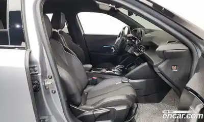 Peugeot 2008 2021 0.1 автомат (гидро), миниатюра 11