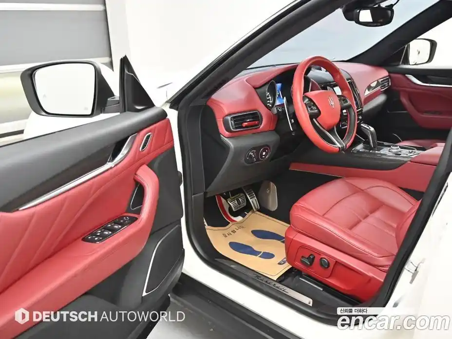 Maserati Levante 2020 3.0 гидро, фото 11