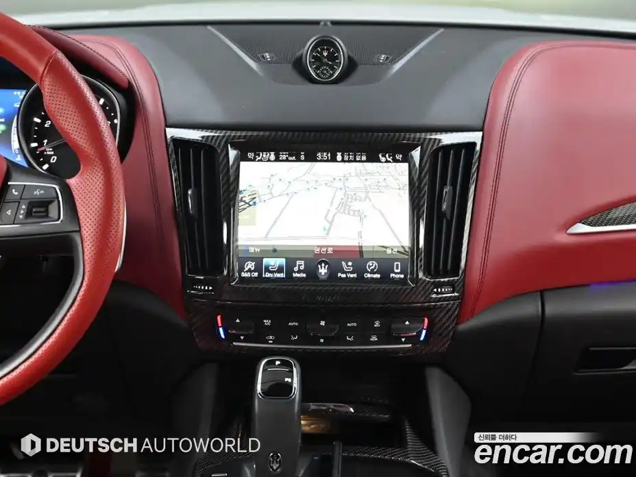 Maserati Levante 2020 3.0 гидро, фото 14
