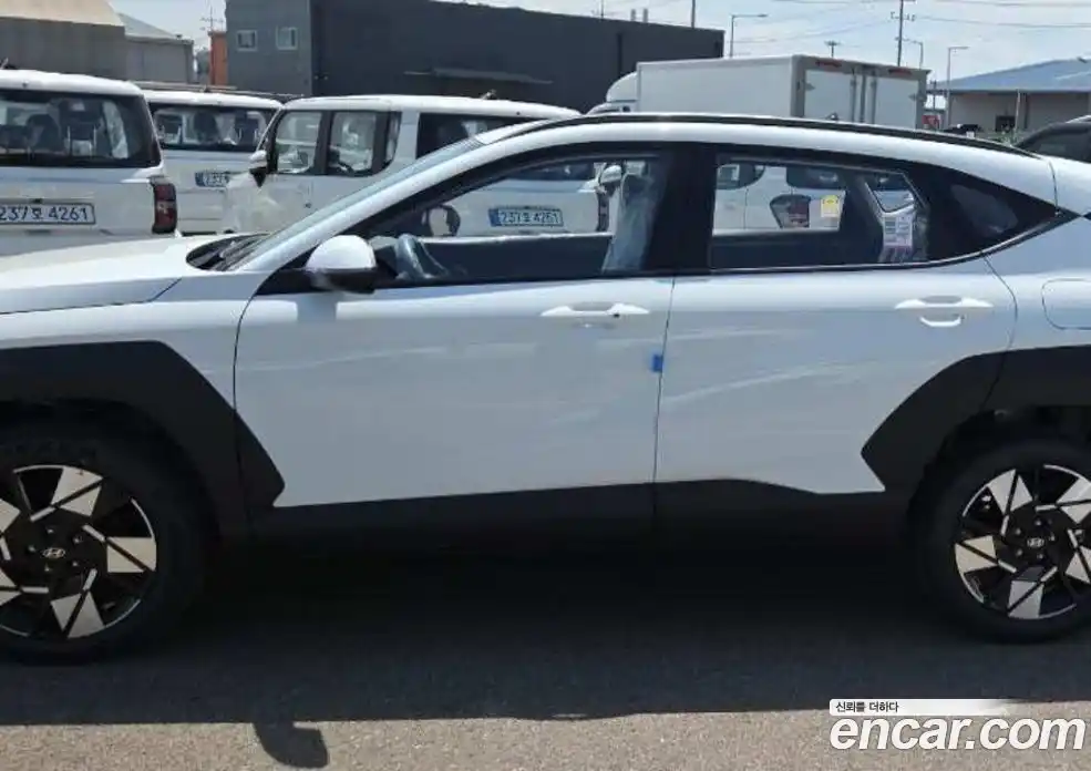 Hyundai Kona 2026 1.6 автомат (гидро), фото 5