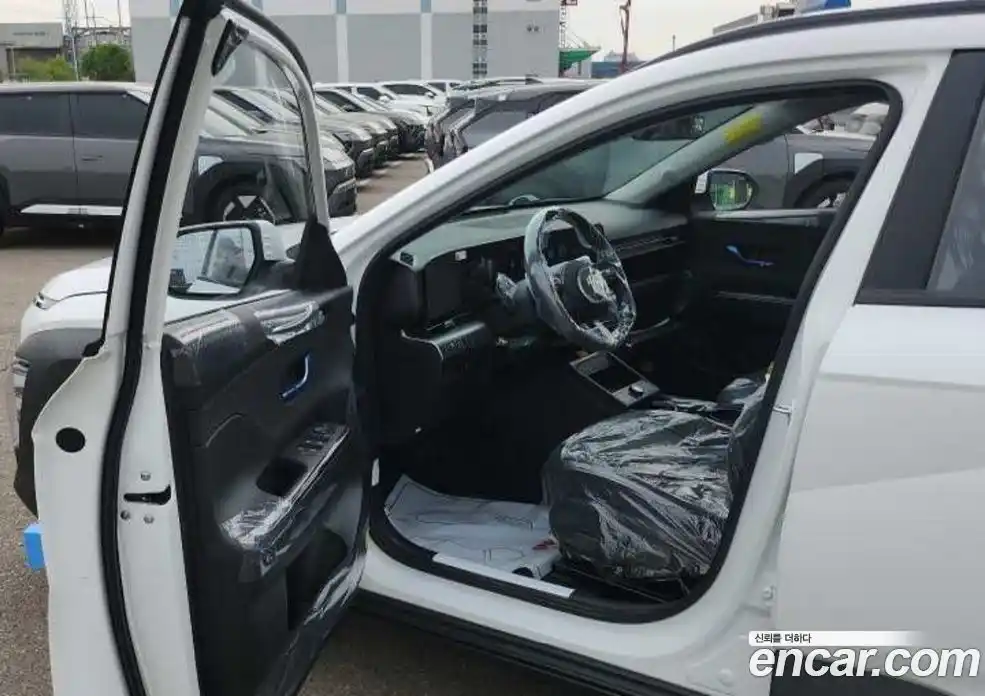 Hyundai Kona 2026 1.6 автомат (гидро), фото 4