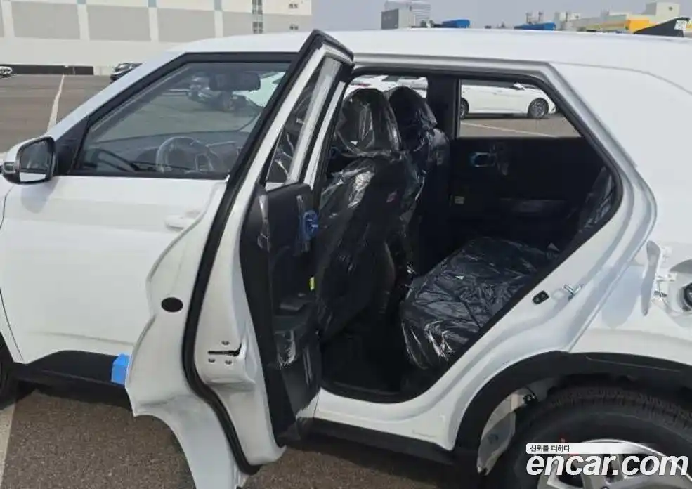 Hyundai Venue 2026 1.6 автомат (гидро), фото 11