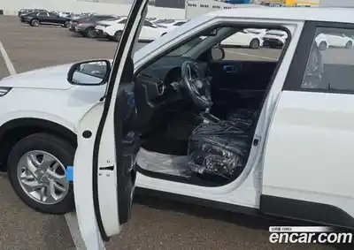 Hyundai Venue 2026 1.6 автомат (гидро), миниатюра 4
