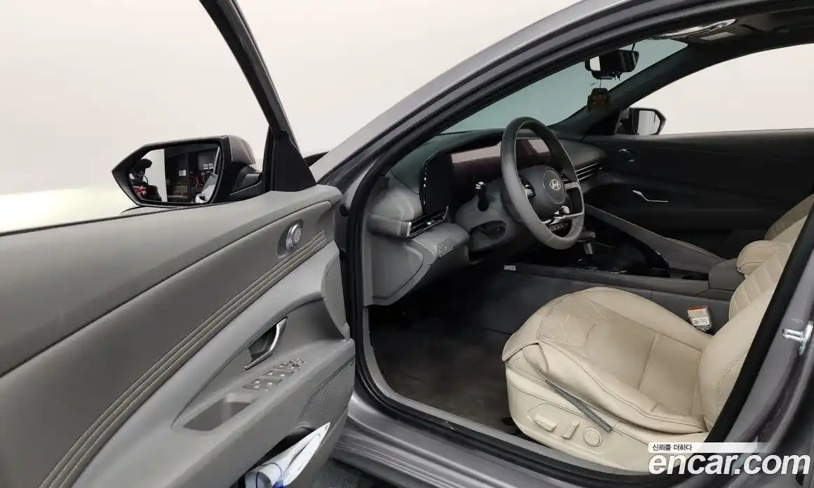 Hyundai Avante 2025 1.6 автомат (гидро), фото 13