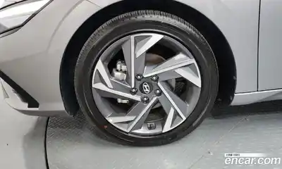 Hyundai Avante 2025 1.6 автомат (гидро), миниатюра 5