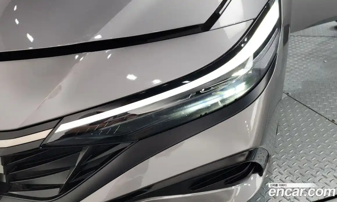 Hyundai Avante 2025 1.6 автомат (гидро), фото 8