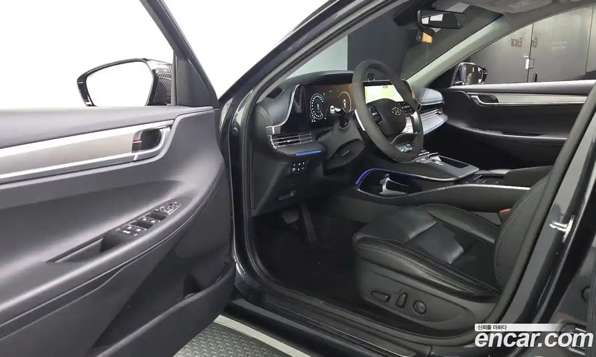 Hyundai Grandeur 2021 3.3 автомат (гидро), фото 13