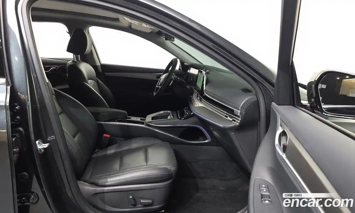 Hyundai Grandeur 2021 3.3 автомат (гидро), фото 17