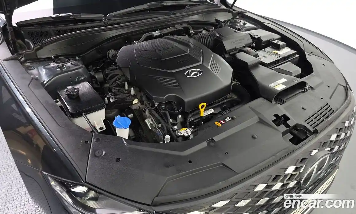 Hyundai Grandeur 2021 3.3 автомат (гидро), фото 6