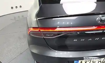 Hyundai Grandeur 2021 3.3 автомат (гидро), миниатюра 9