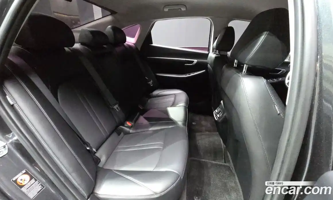 Hyundai Sonata 2020 2.0 автомат (гидро), фото 12