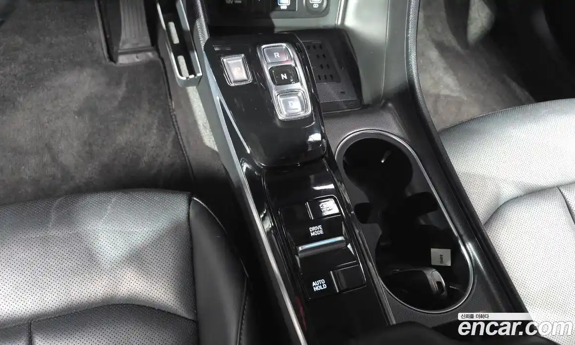 Hyundai Sonata 2020 2.0 автомат (гидро), фото 9