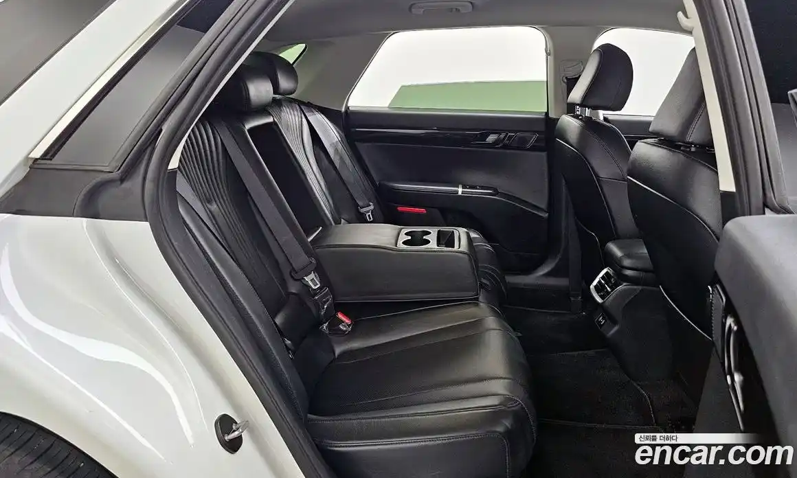 Hyundai Grandeur 2023 1.6 автомат (гидро), фото 12