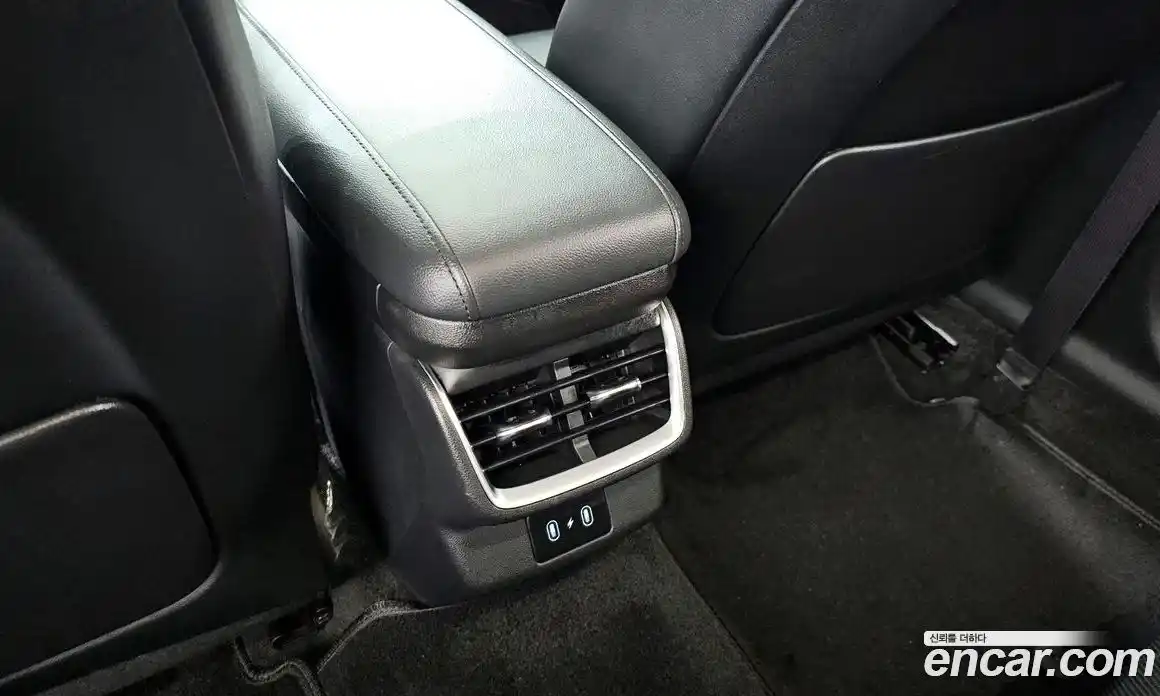 Hyundai Grandeur 2023 1.6 автомат (гидро), фото 19