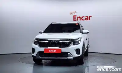 Kia Seltos 2023 2.0 автомат (гидро), миниатюра 3