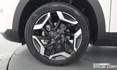 Kia Seltos 2023 2.0 автомат (гидро), миниатюра 5