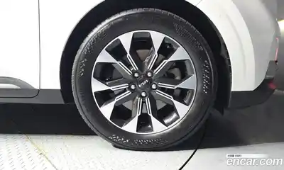 Kia Carnival 2022 2.2 автомат (гидро), миниатюра 7