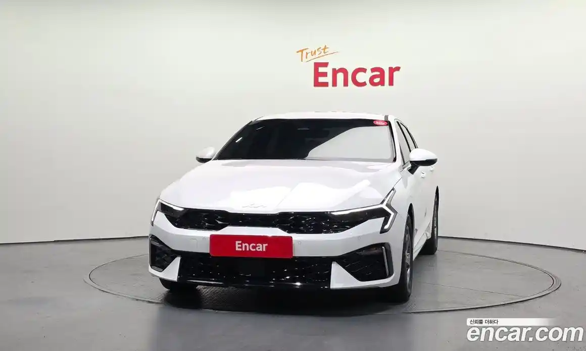 Kia K5 (Optima) 2024 2.0 автомат (гидро), фото 3