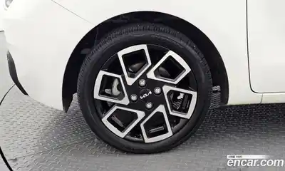 Kia Ray 2024 1.0 автомат (гидро), миниатюра 5