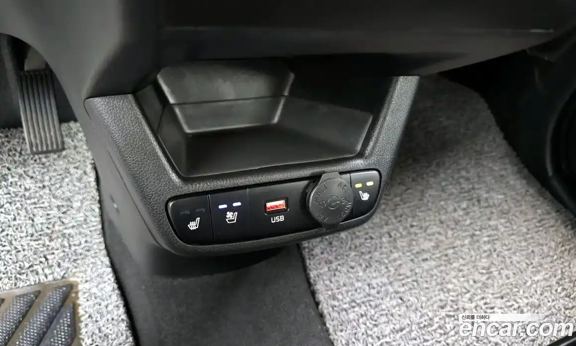 Kia Ray 2023 1.0 автомат (гидро), фото 25