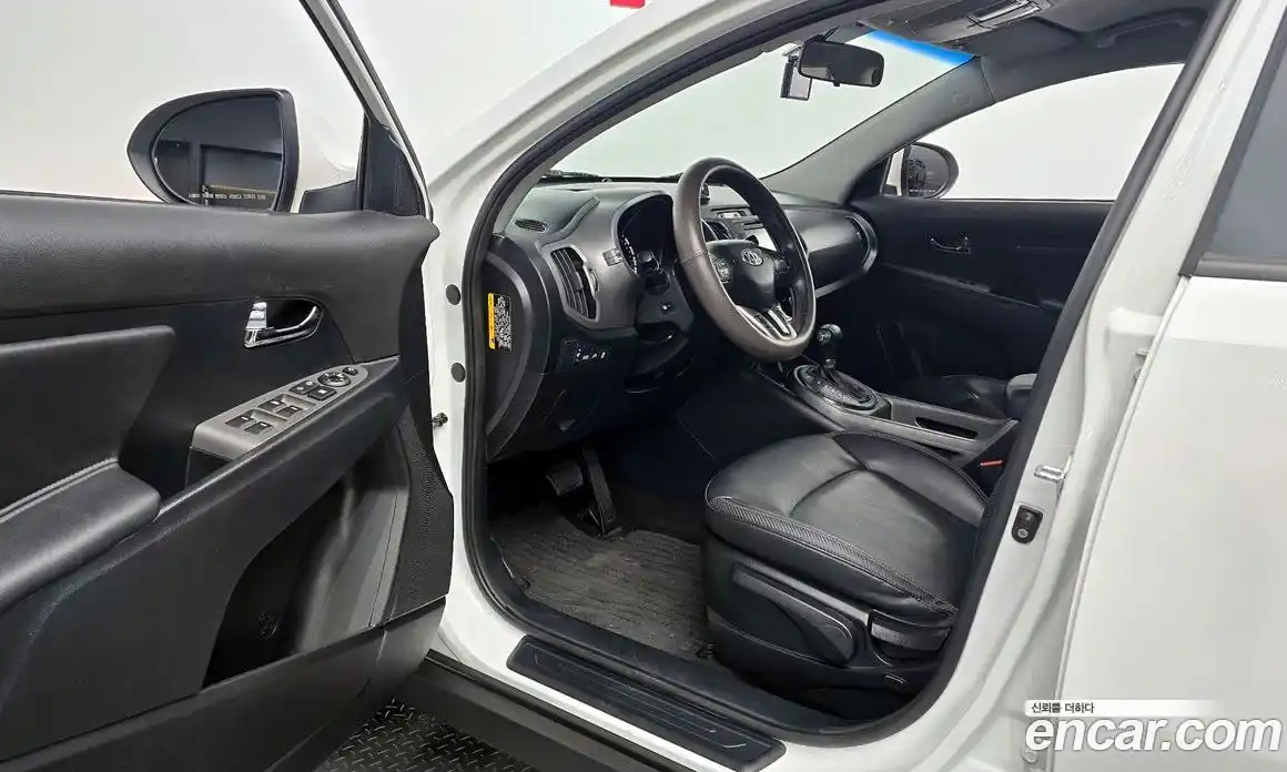 Kia Sportage 2013 2.0 автомат (гидро), фото 12