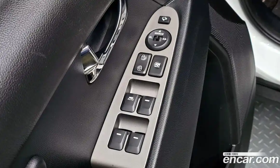 Kia Sportage 2013 2.0 автомат (гидро), фото 23