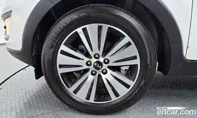 Kia Sportage 2013 2.0 автомат (гидро), миниатюра 4