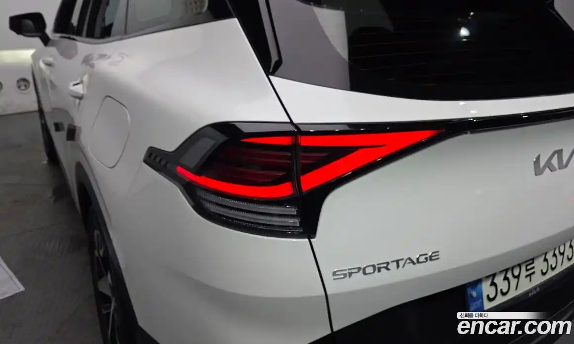 Kia Sportage 2021 1.6 автомат (гидро), фото 9