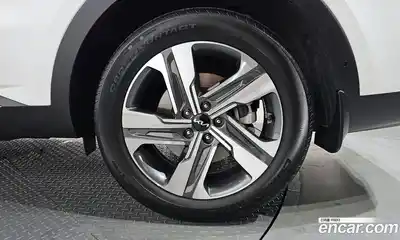 Kia Sorento 2023 1.6 автомат (гидро), миниатюра 5