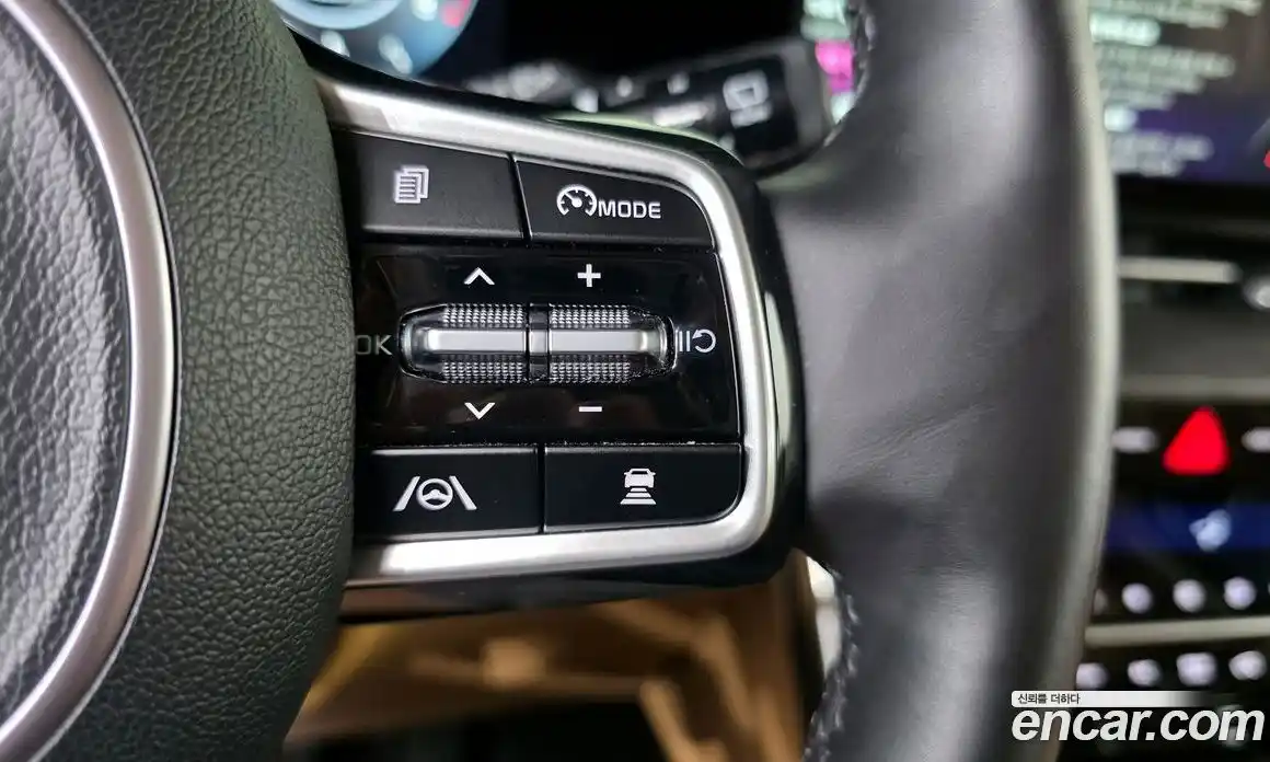 Kia Carnival 2022 3.5 автомат (гидро), фото 24