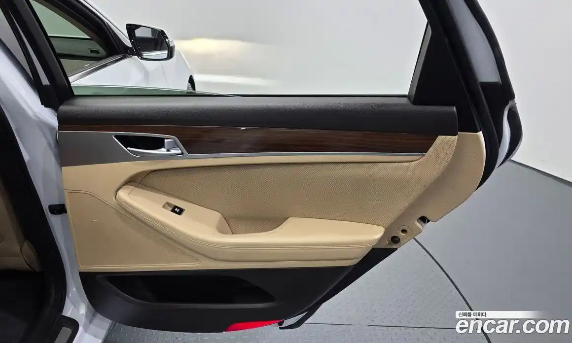Genesis G80 2018 3.3 автомат (гидро), фото 15