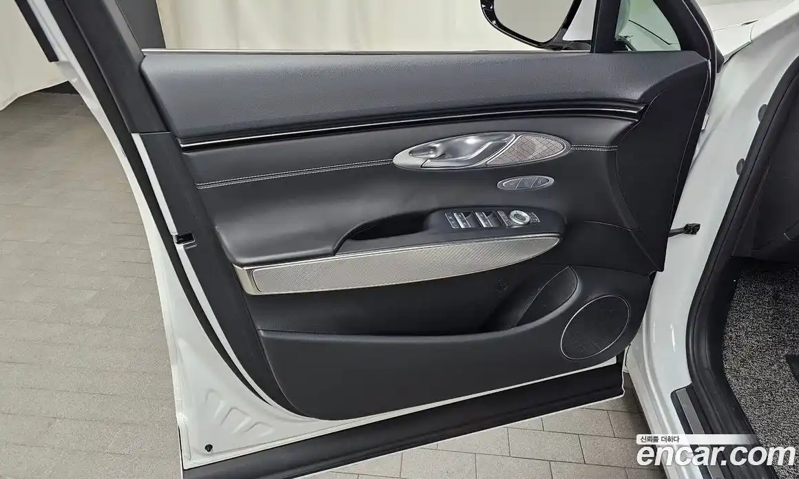 Genesis GV70 2021 2.5 автомат (гидро), фото 14