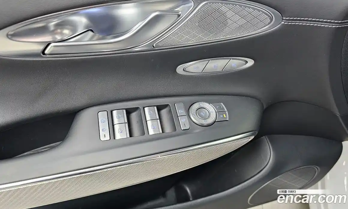 Genesis GV70 2021 2.5 автомат (гидро), фото 26
