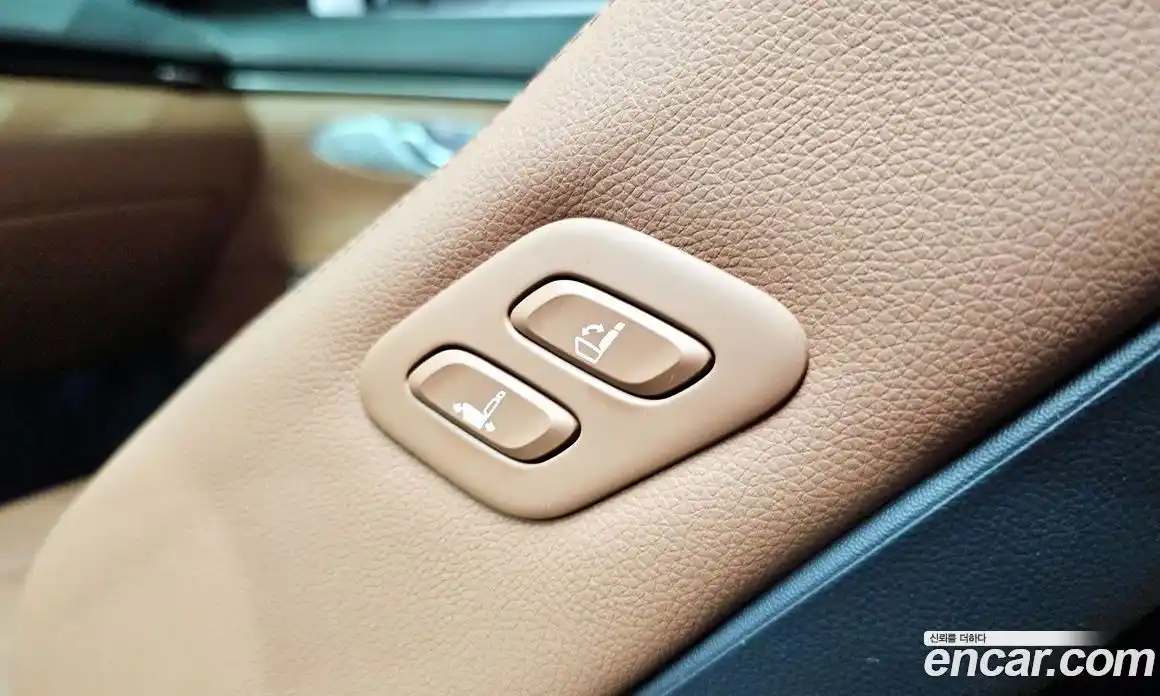 Genesis GV70 2021 2.5 автомат (гидро), фото 28