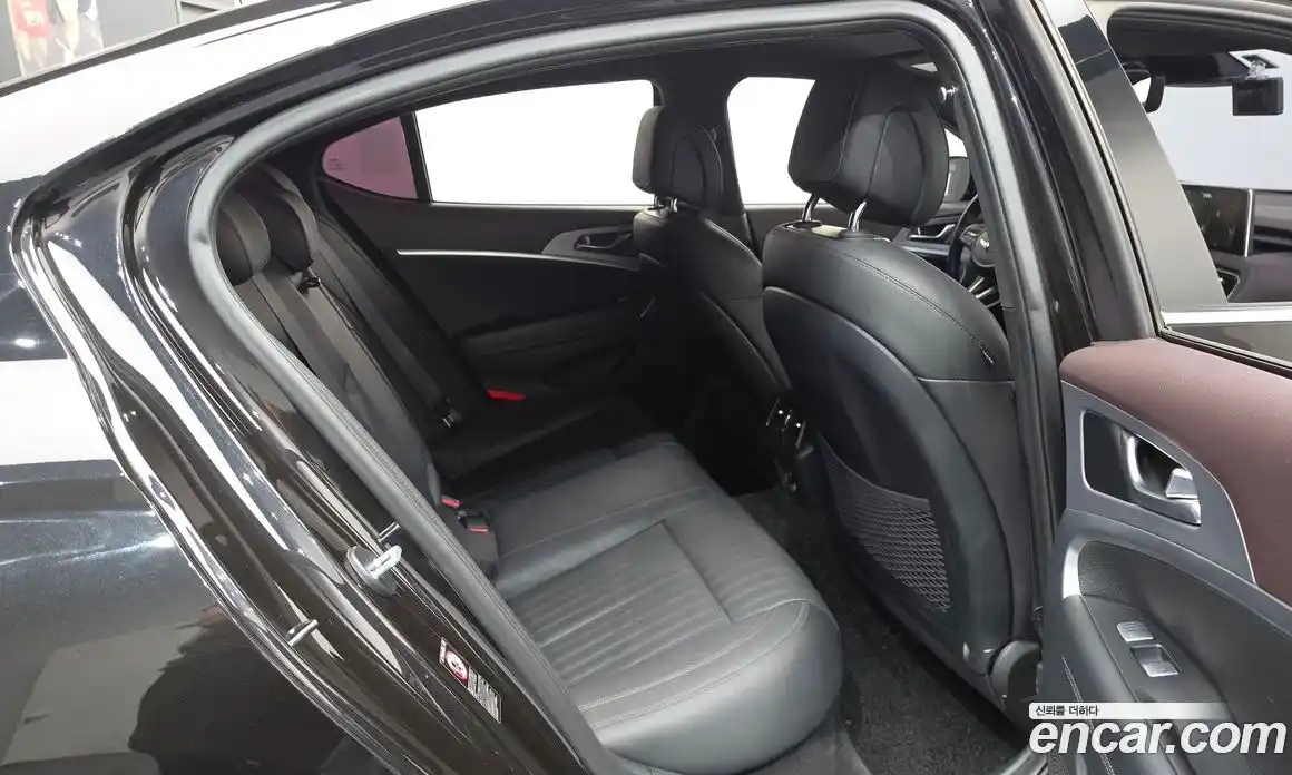 Genesis G70 2019 2.0 автомат (гидро), фото 17