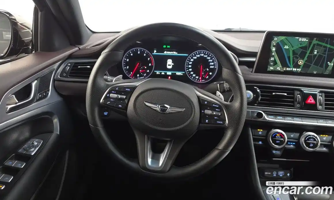 Genesis G70 2019 2.0 автомат (гидро), фото 18
