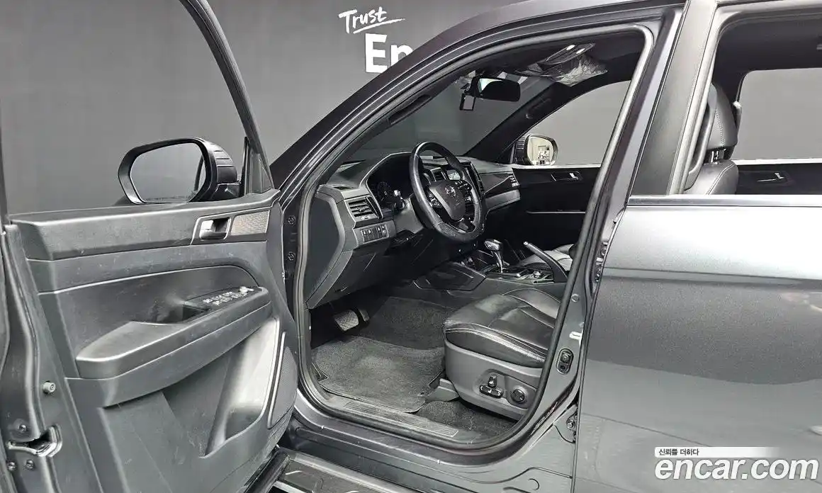 SsangYong Rexton 2023 2.2 автомат (гидро), фото 10