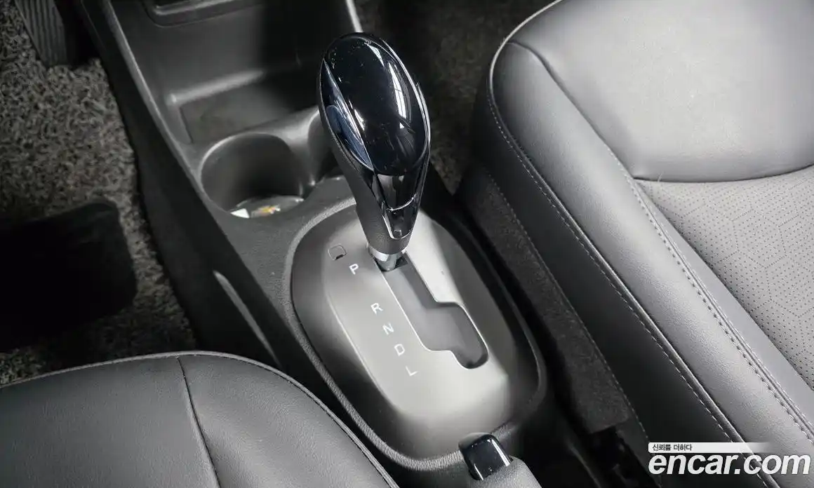 Chevrolet Spark 2022 1.0 автомат (гидро), фото 12