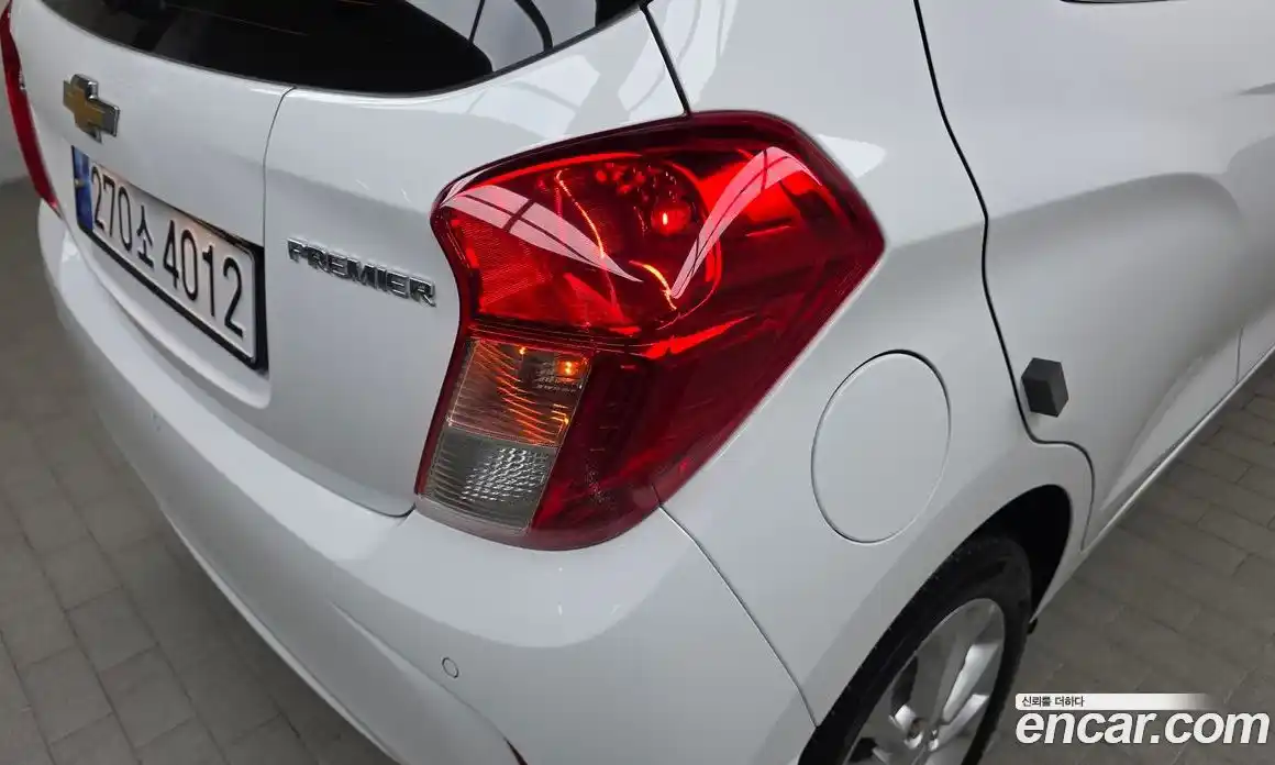 Chevrolet Spark 2022 1.0 автомат (гидро), фото 9