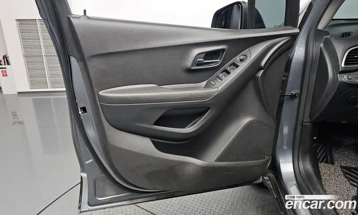 Chevrolet Trax 2019 1.6 автомат (гидро), фото 14