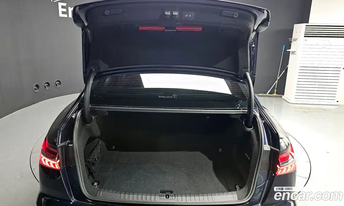 Audi A6 2021 2.0 автомат (гидро), фото 26