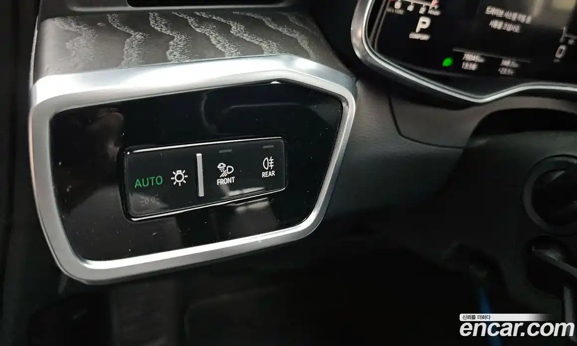 Audi A6 2021 2.0 автомат (гидро), фото 27