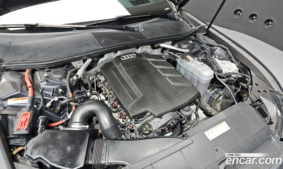 Audi A6 2021 2.0 автомат (гидро), фото 6