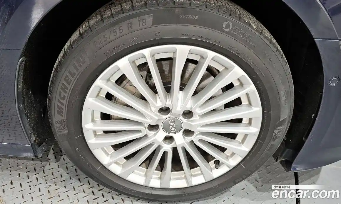 Audi A6 2021 2.0 автомат (гидро), фото 7