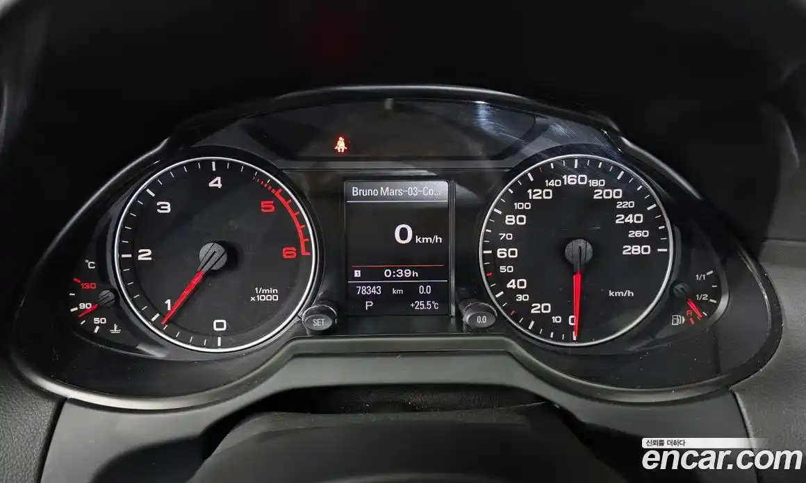 Audi Q5 2012 2.0 автомат (гидро), фото 8
