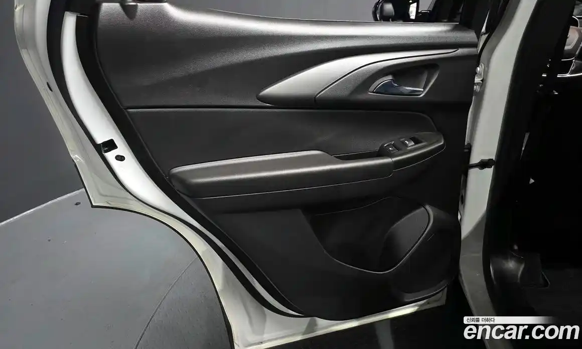 Chevrolet TrailBlazer 2021 1.3 автомат (гидро), фото 15