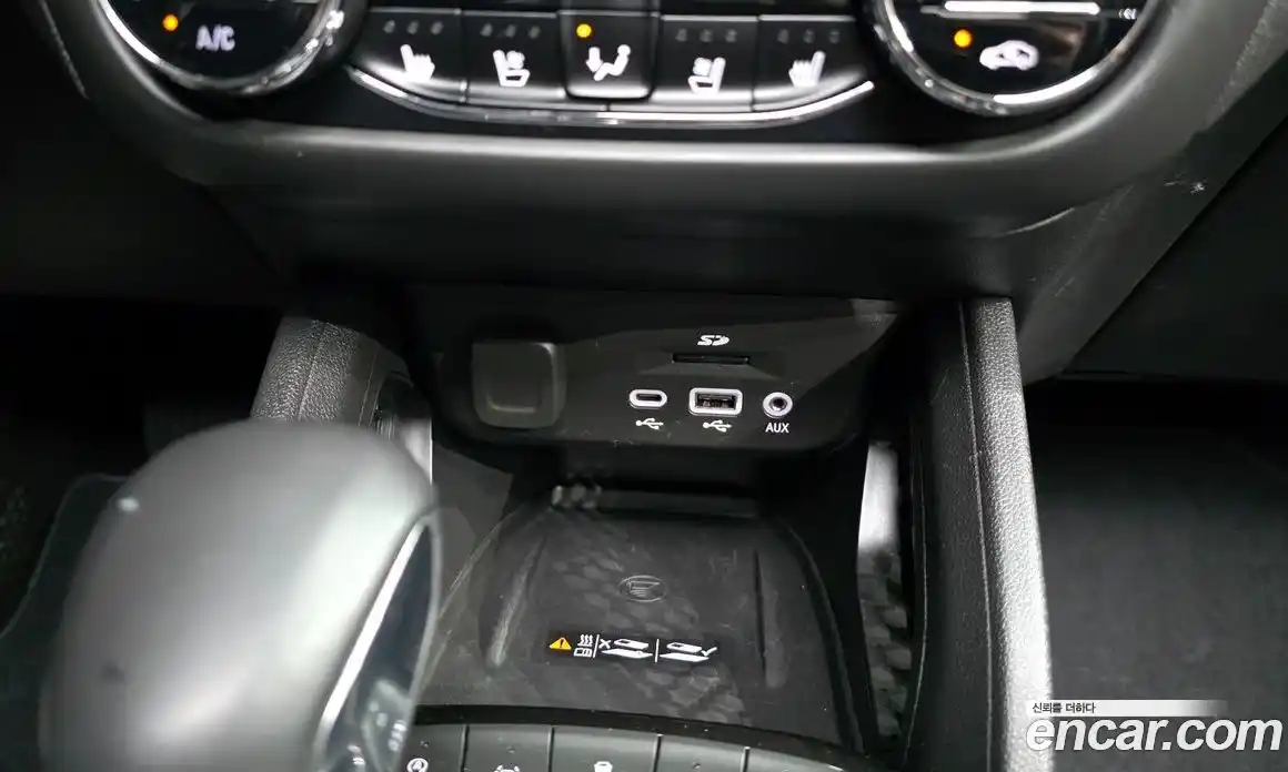Chevrolet TrailBlazer 2021 1.3 автомат (гидро), фото 31