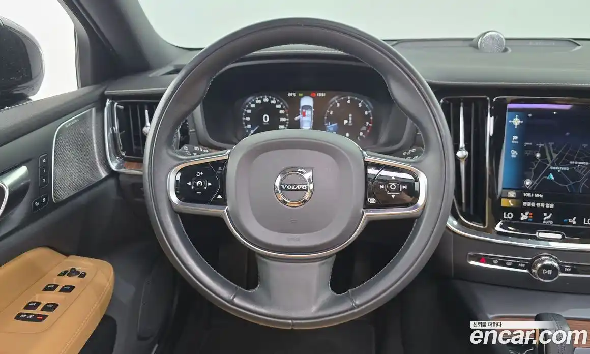 Volvo V60 2020 2.0 автомат (гидро), фото 14
