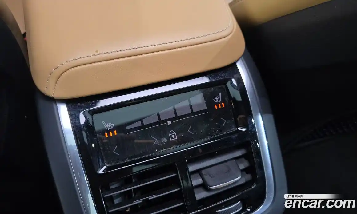 Volvo V60 2020 2.0 автомат (гидро), фото 18